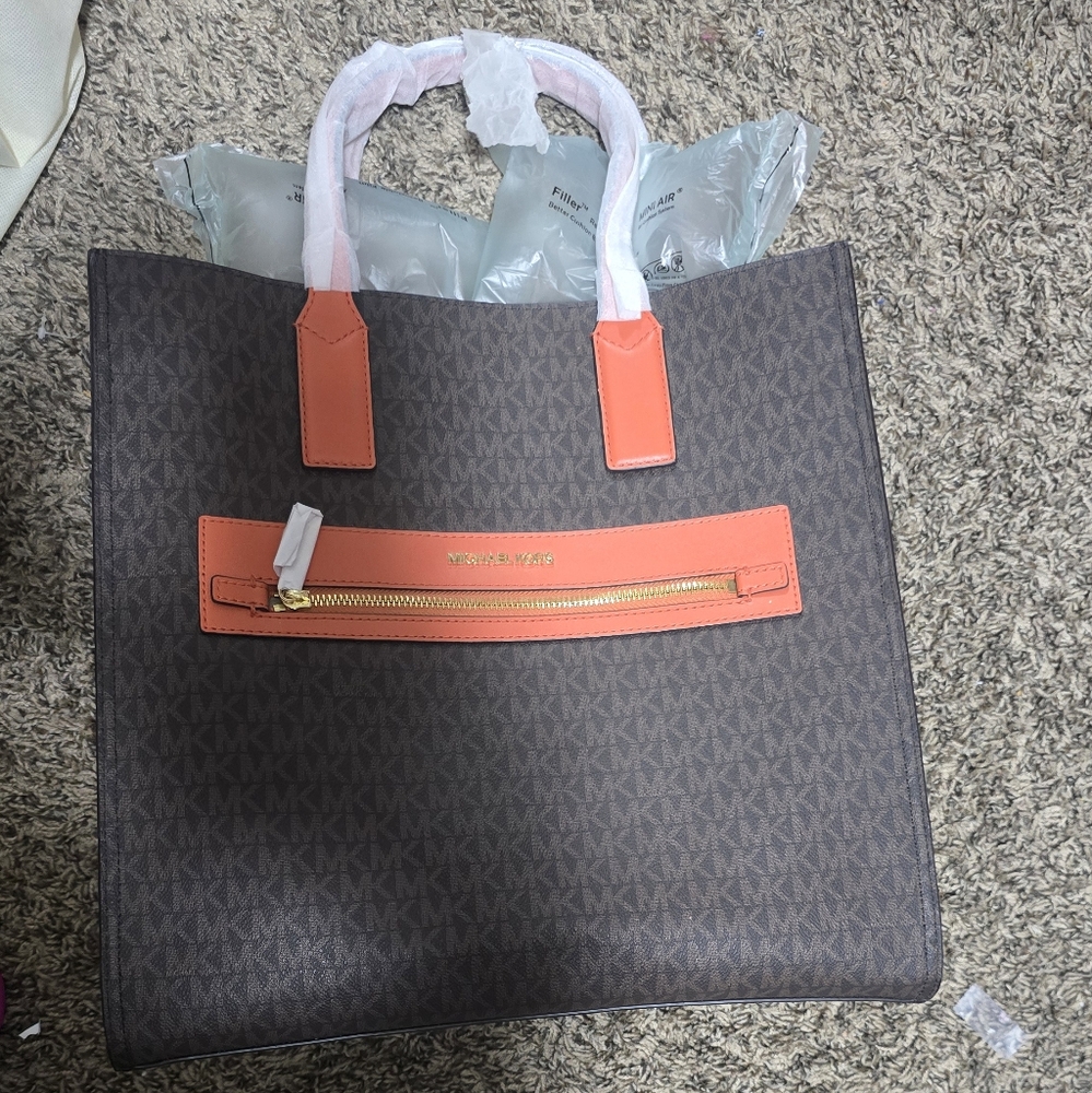 Michael Kors Brown and Orange Tote Bag - Picture 2 of 4